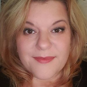 Meet your Posher, Alethea